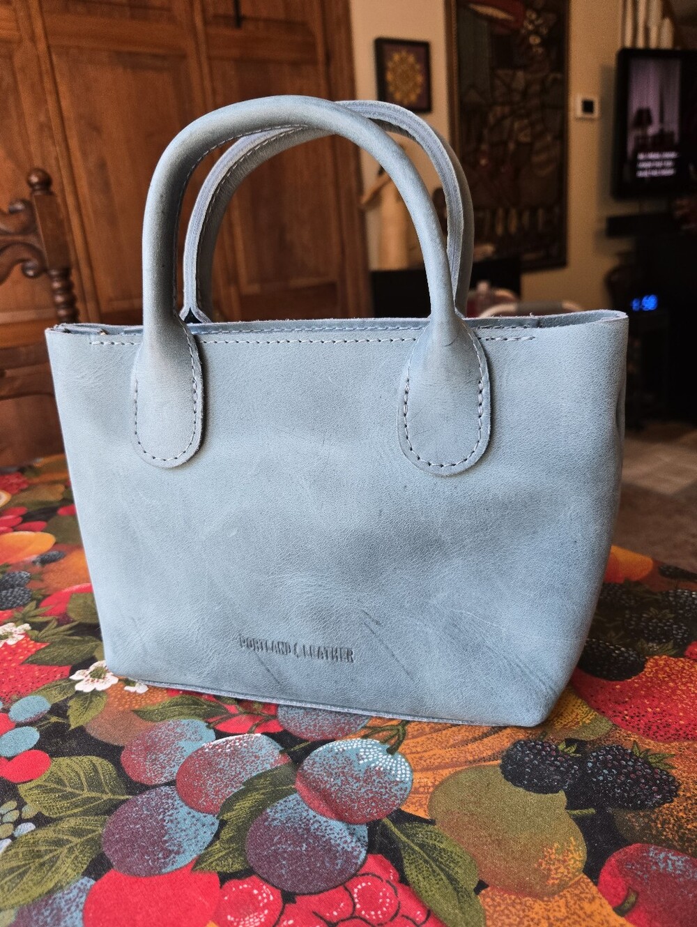 🌊 Portland Leather Goods *Zipper* Small Raindrop Convertible Handbag in Aqua